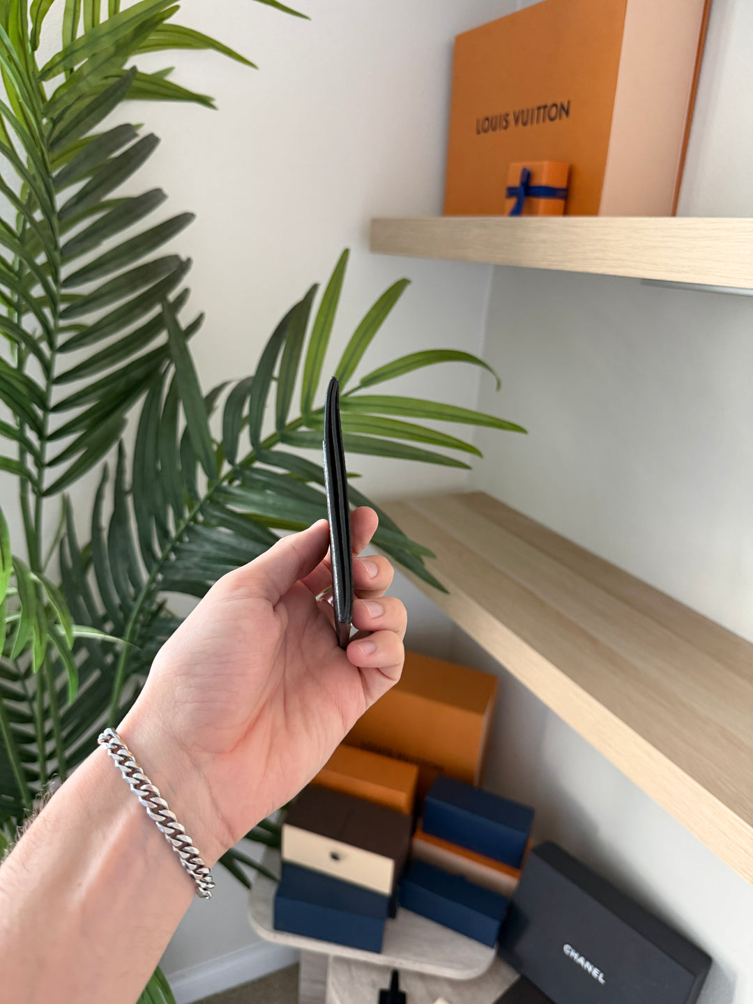 Louis Vuitton Damier Graphite Neo Porte Cartes Card Holder Black VTR1