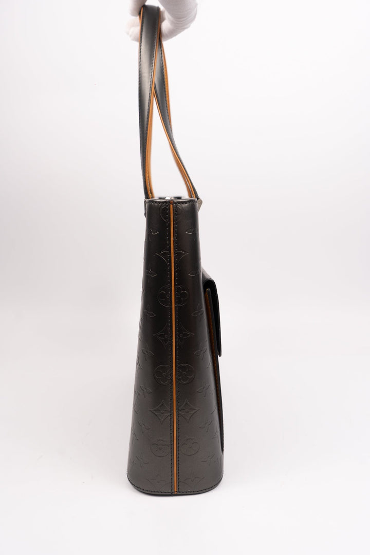 Louis Vuitton Monogram Matte Vernis Wilwood GM Shoulder Bag Black EX12