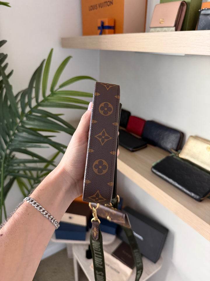 Louis Vuitton Monogram Multi Pochette Felicie Crossbody Bag Brown w/Full Inclusion QAS13