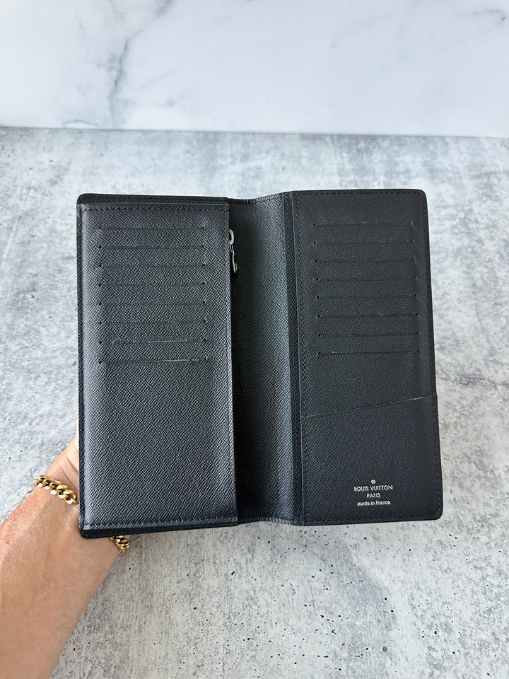 Louis Vuitton Monogram Eclipse Portefeuille Brazza Black Wallet DF21