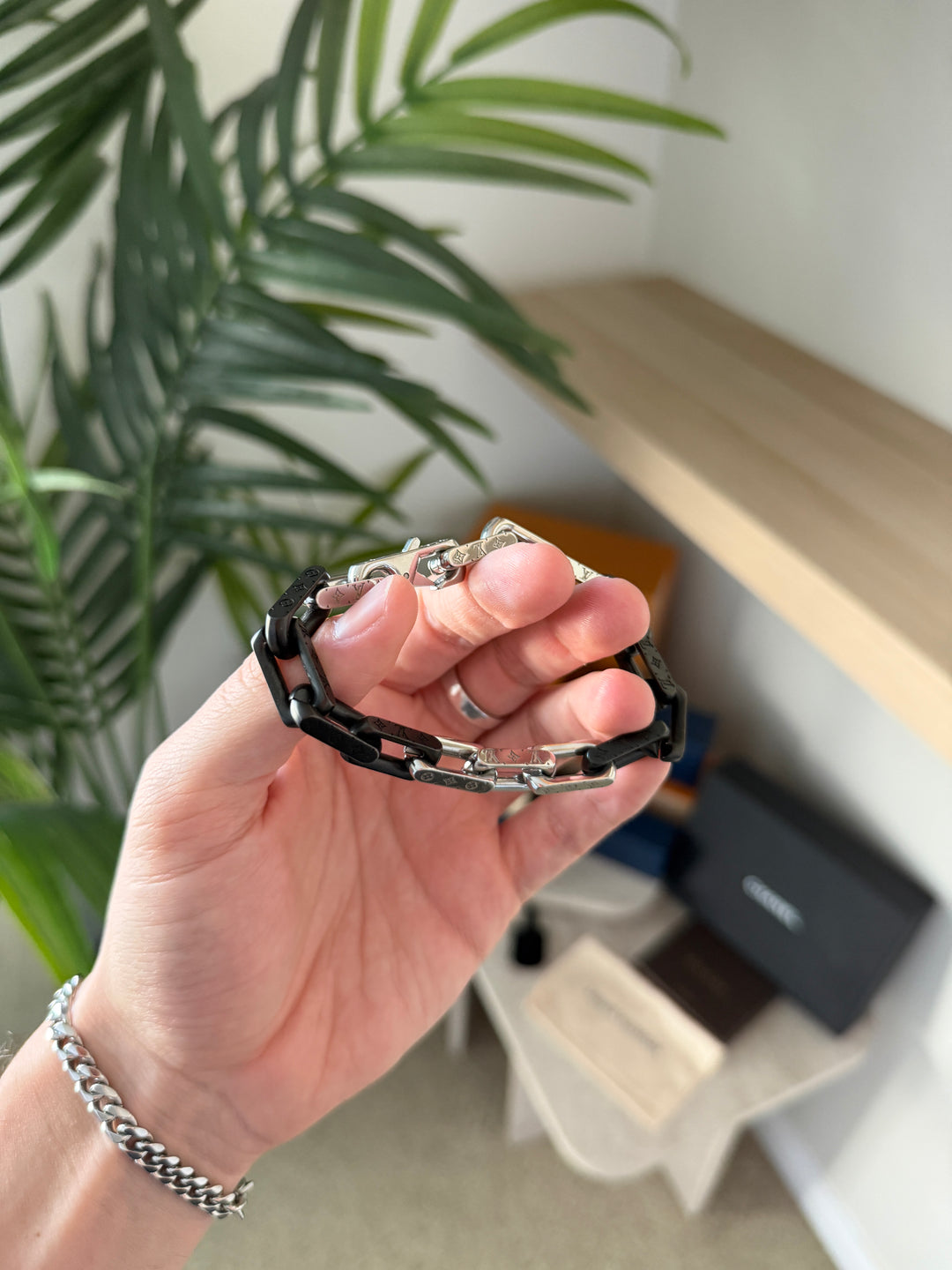 Louis Vuitton Monogram Two-Tone Chain Bracelet Black x Silver w/Full Inclusion VTR6