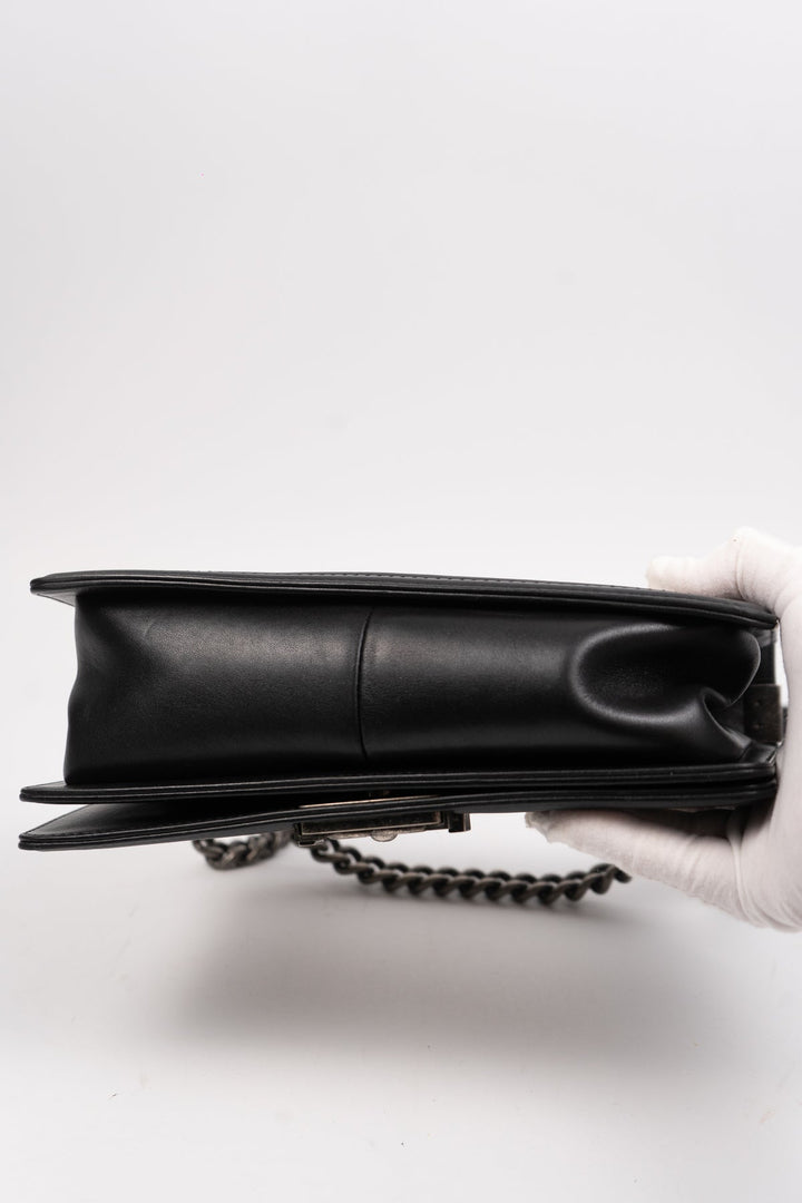 Chanel Boy Chanel 25 Lambskin Chain Shoulder Bag Black x White EX14