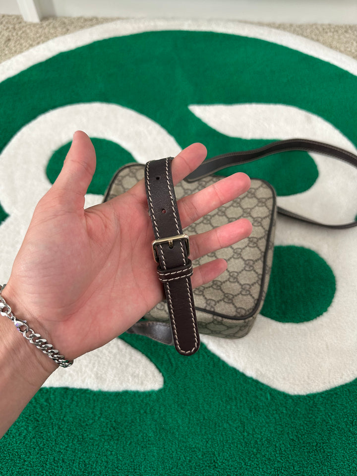 Gucci GG Supreme Canvas Shoulder Bag Brown