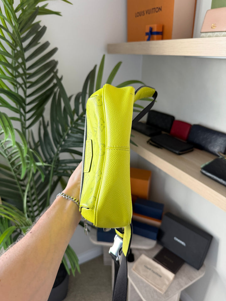 Louis Vuitton Taigarama Out Door Bum Bag Neon Yellow QAS10