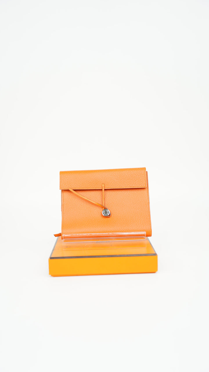 Hermes Serie Chevre Mysore Orange Book Cover Wallet BM10