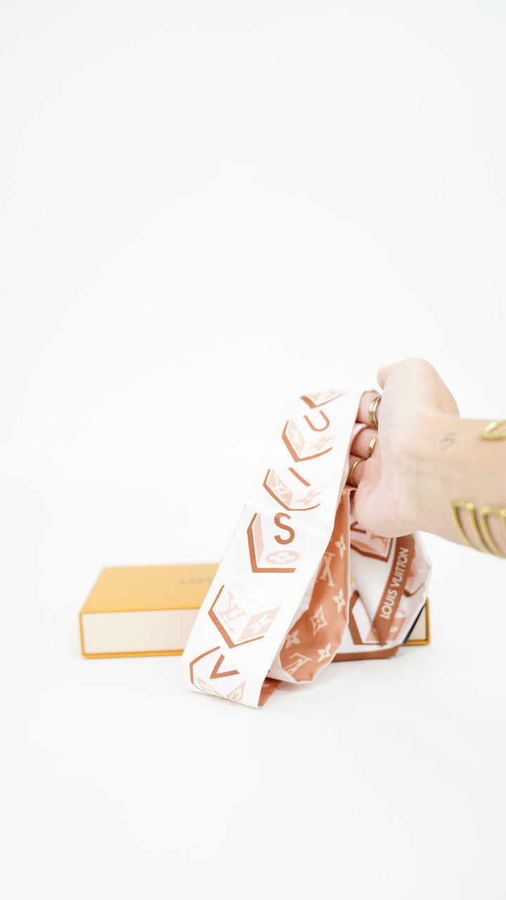 Louis Vuitton Monogram Pink Bandeau BB Ultimate Scarf Silk BM21