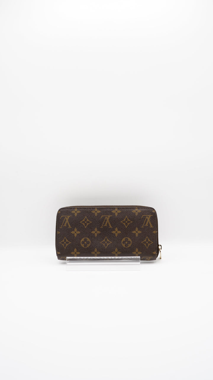 Louis Vuitton Monogram Long Zippy Wallet HI29