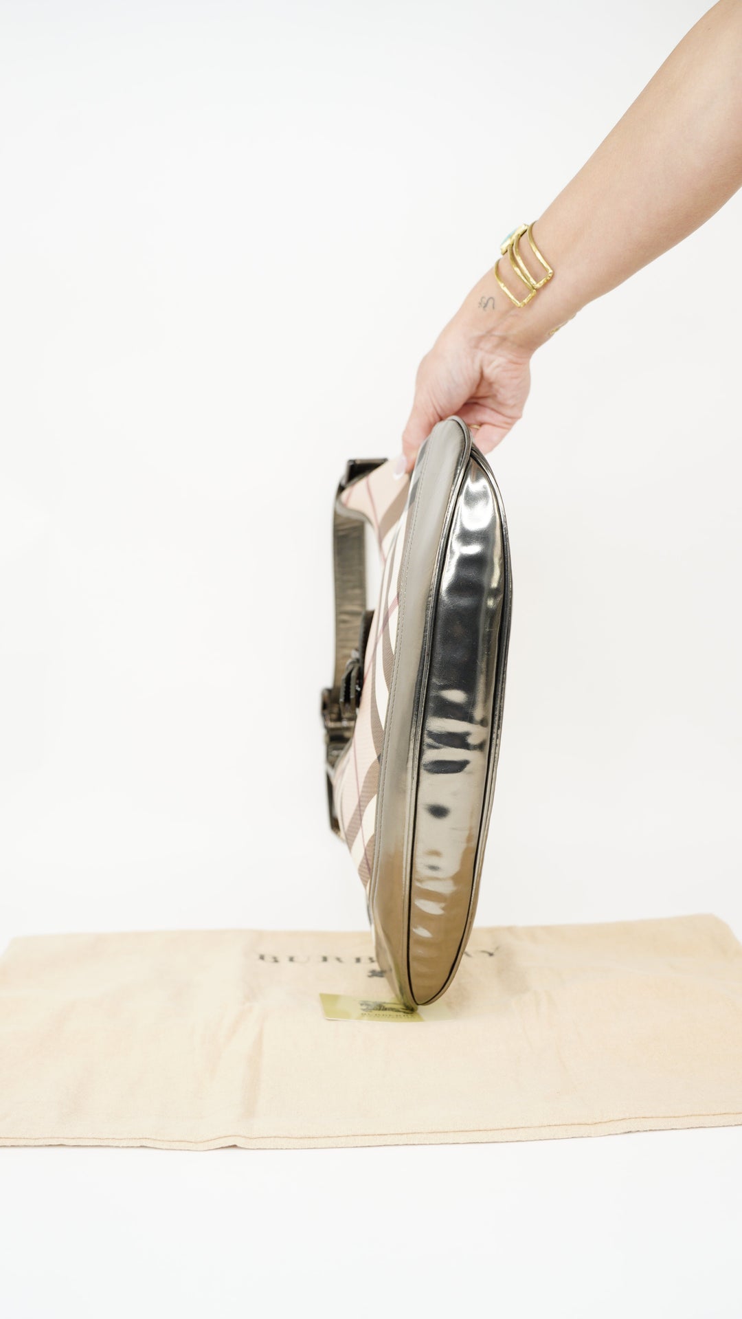 Burberry Nova Check Metallic Silver Shoulder Bag HI61