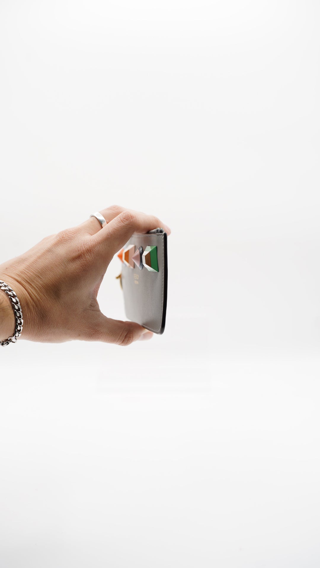 Fendi 'SHAPES' Leather Coin Cle Wallet Grey MK24