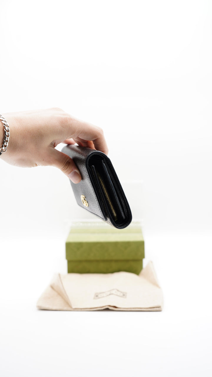 Gucci GG Marmont Compact Wallet Brown x Black #235