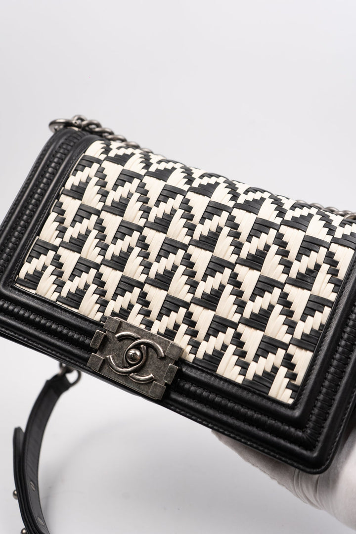 Chanel Boy Chanel 25 Lambskin Chain Shoulder Bag Black x White EX14
